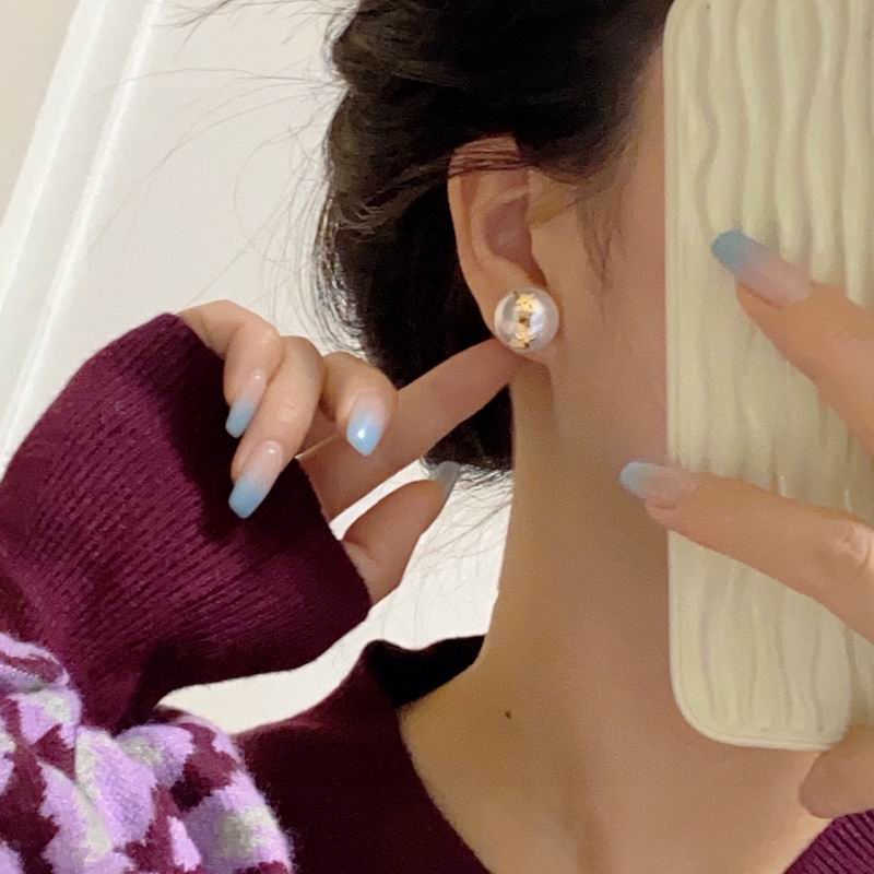 YSL Earrings 11lyr101